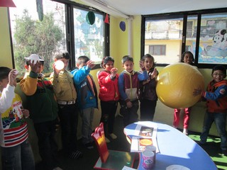 Universe in a Box Activiteit in Nepal